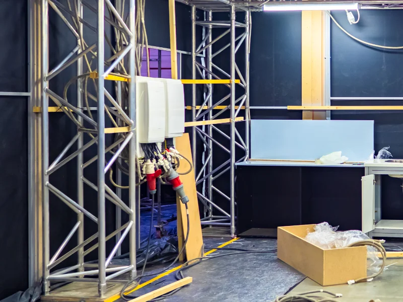 allestimento-impianti-elettrici-per-stand-a-rimini