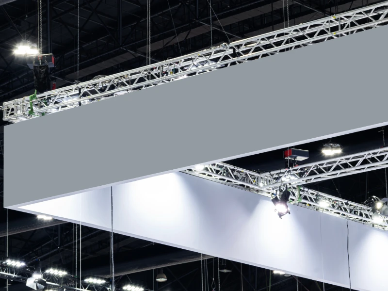 faretti-proiettori-per-stand-ed-eventi-a-modena